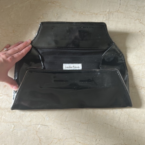Laila Rowe Faux Patent Leather Envelope Clutch - Picture 2 of 3